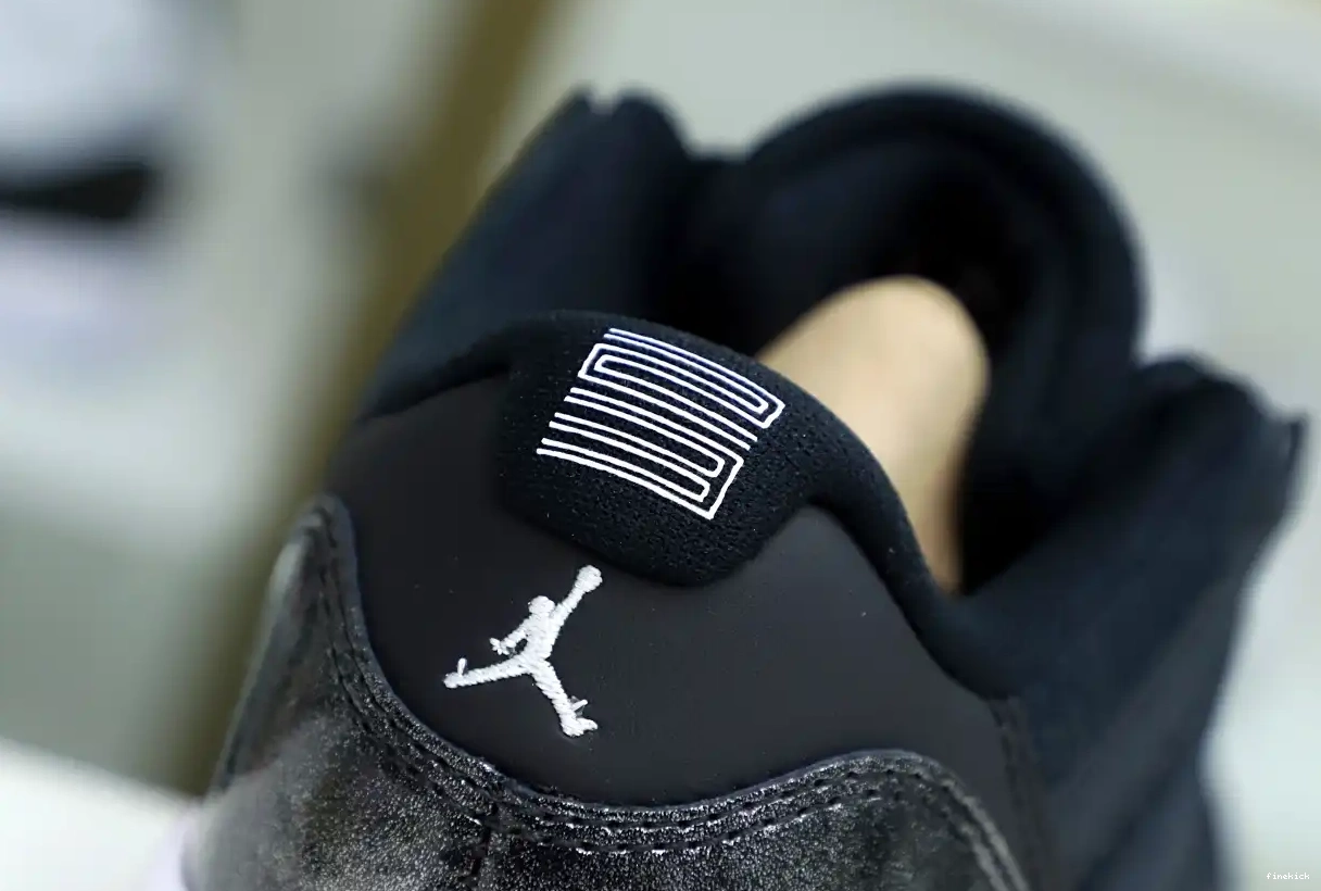 Air Jordan barons low 11 Jordan retro 0622